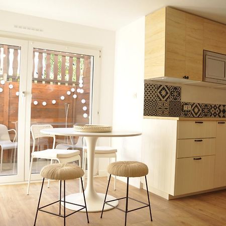 Aux Cigognes De Blotzheim Apartment Bagian luar foto